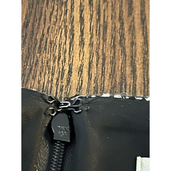 Banana Republic Tweed Mini Skirt Women’s Size 4 Black White Woven Texture Zipper - Picture 8 of 13